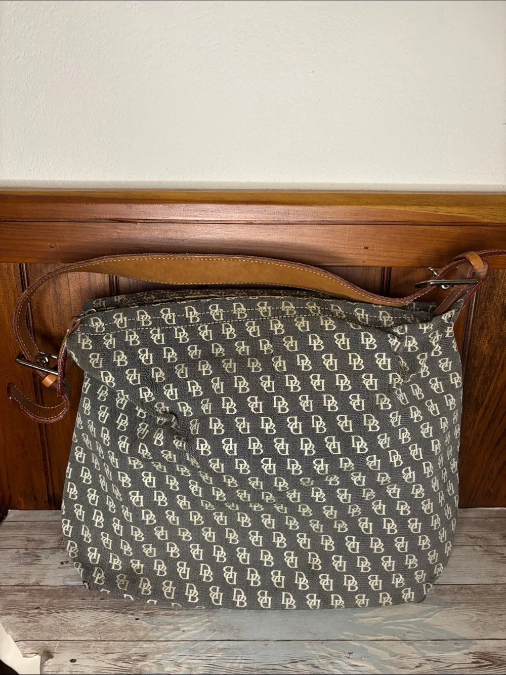 DOONEY & BOURKE AUTHENTIC Monogram Shoulder Bag / Leather Strap & Detail